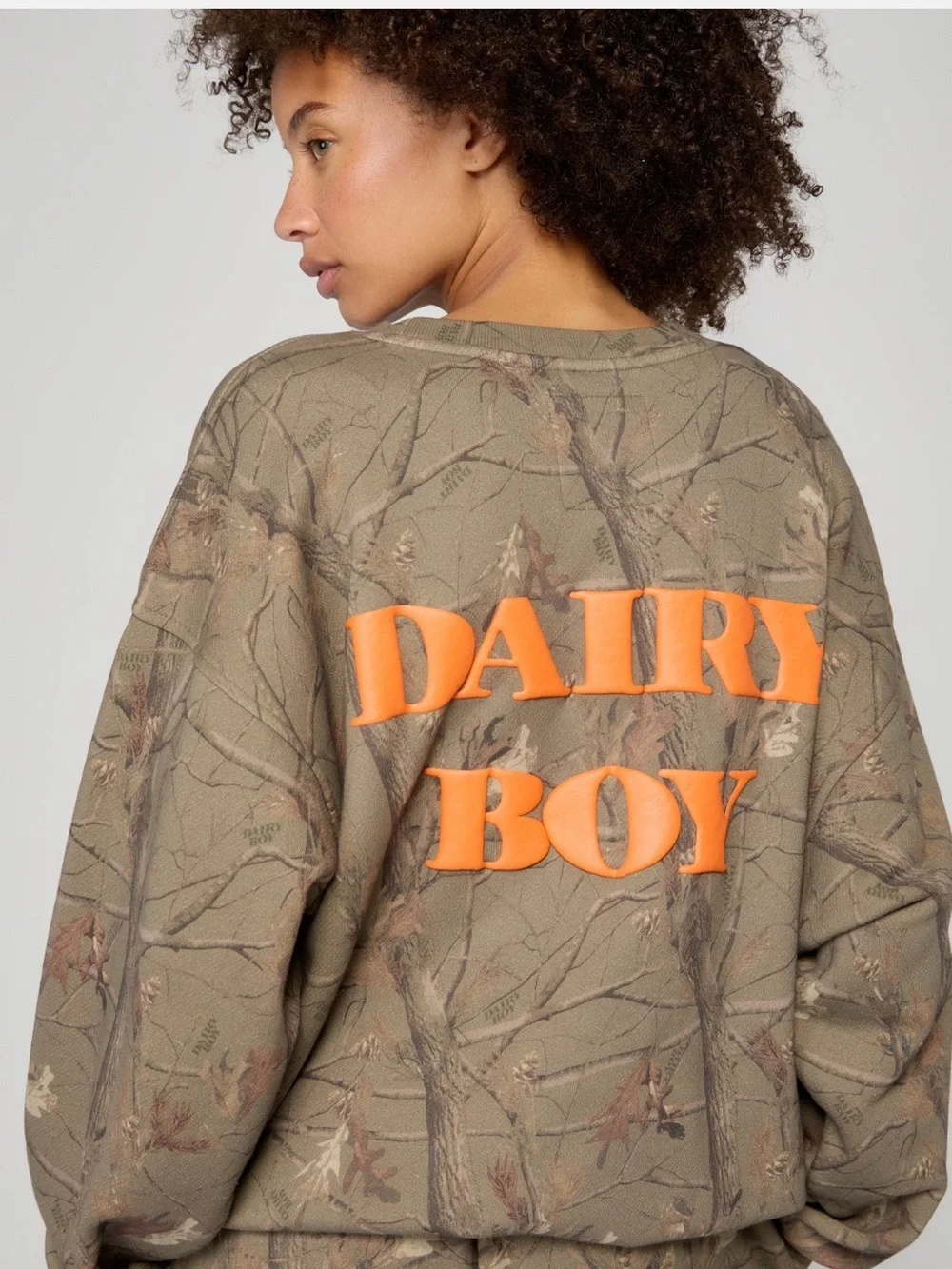 Dairy Boy EVERGREEN CAMO/ORANGE crewneck medium - Picture 2 of 5